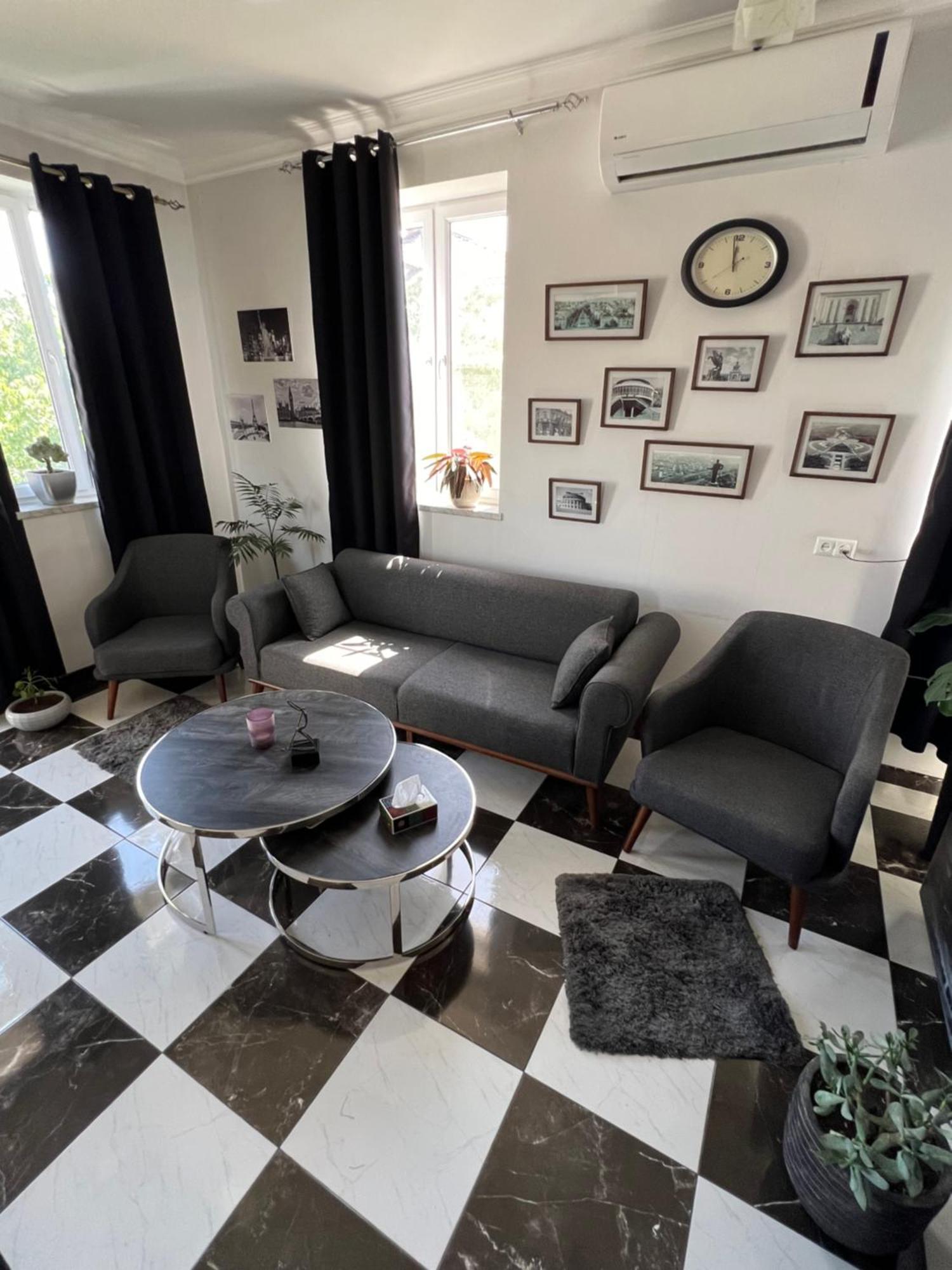 Yerevan Modern Holiday Apartment Ngoại thất bức ảnh